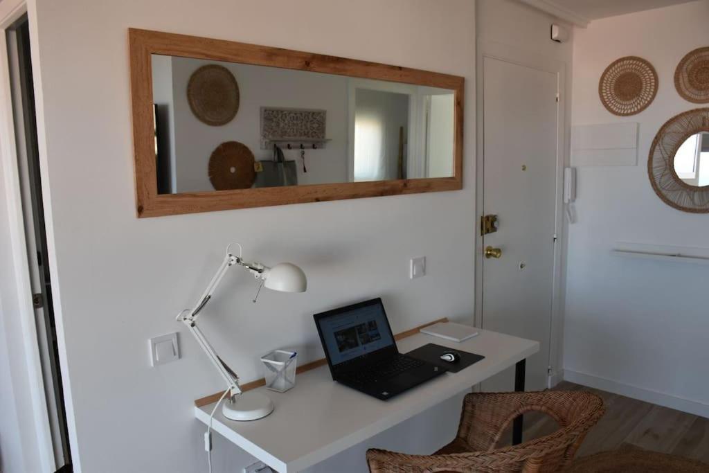 Precioso Apto Miami Primera Linia Playa Cala De Las Sirenas, Con Wifi Y Netflix, Adecuado Para Teletrabajar Miami Playa Eksteriør bilde