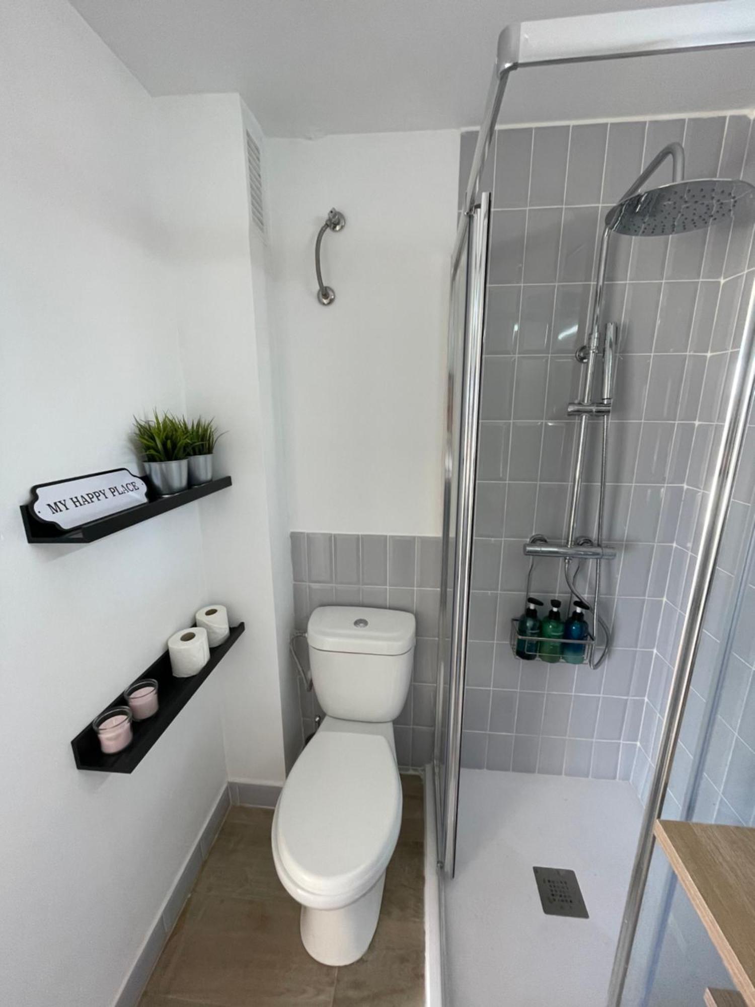 Precioso Apto Miami Primera Linia Playa Cala De Las Sirenas, Con Wifi Y Netflix, Adecuado Para Teletrabajar Miami Playa Eksteriør bilde